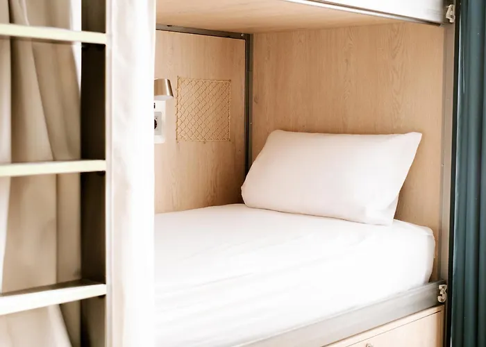 Hotel The Playce By Happyculture Parigi